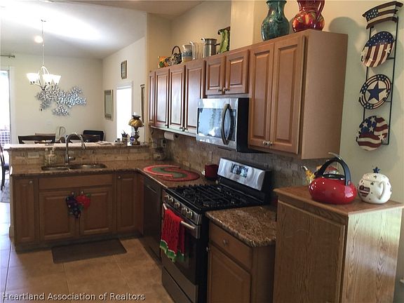 5th image of 1481 Stone Ridge Cir