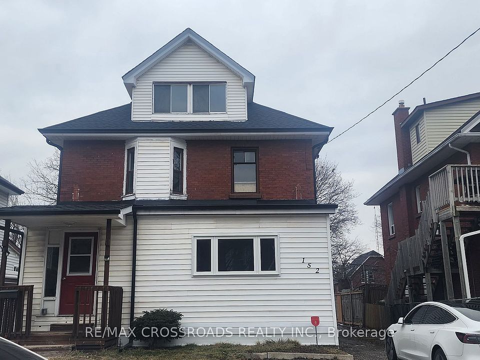 1st image of 152 Elgin St E