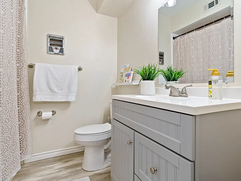 7707 Meadow Park Dr #112 — Photo 15