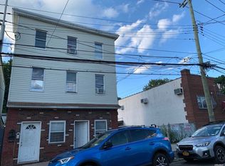 120-11 14th Rd, College Pt, NY 11356