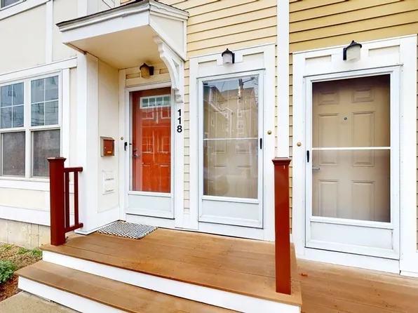 118 Library St, Chelsea, MA 02150