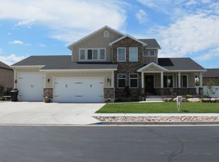 2621 W 2400 N, Farr West, UT 84404