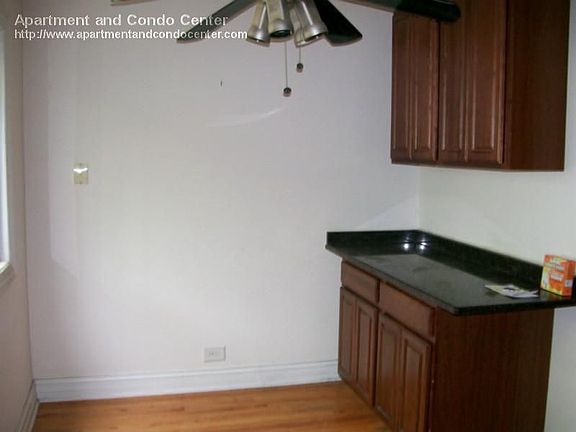 2nd image of 4726 N Winchester Ave
