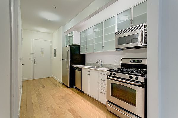1st image of 37 Wall St APT 6E