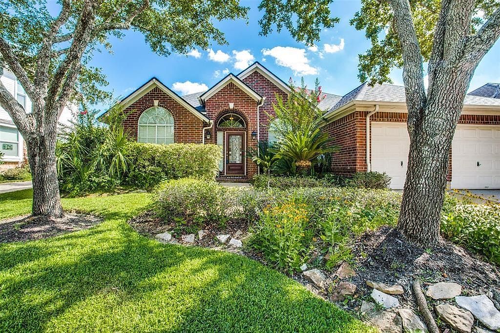 7506 Greatwood Grove Dr, Sugar Land, TX 77479 Zillow