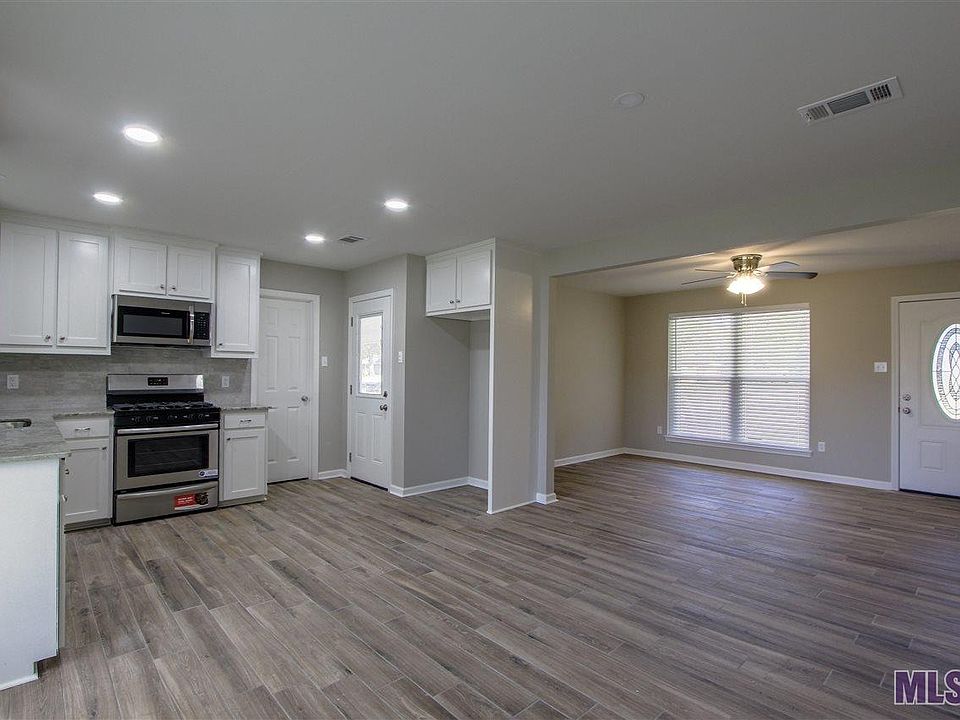 1st image of 2209 Connie Dr
