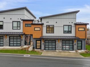 623 Crown Isle Blvd #9, Courtenay, BC