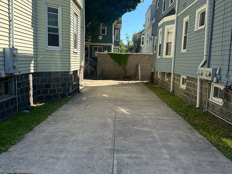 183 College Ave #1 — Photo 12