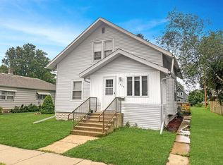 1416 Stoughton Ave, Tomah, WI 54660