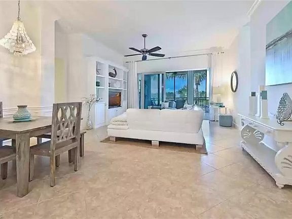 3rd image of 9235 Tesoro LN #4-202