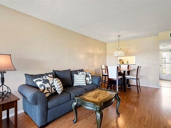 5th image of 1580 Pine Valley Dr APT 217