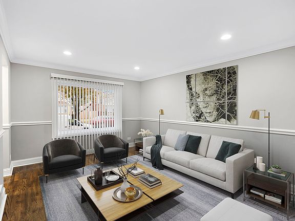4th image of 9040 S Jeffery Blvd