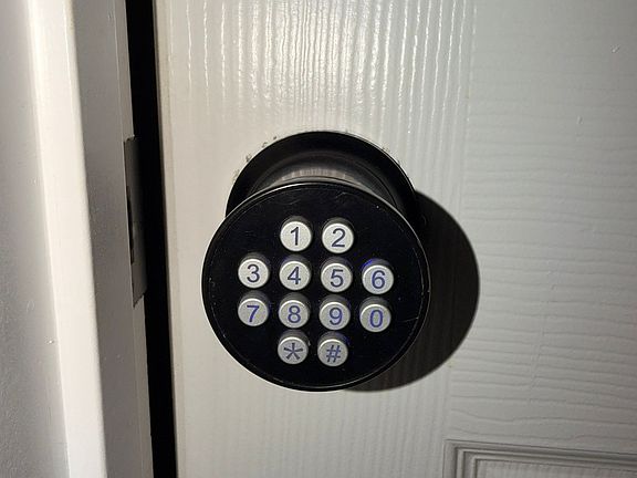 Secure bedroom door lock