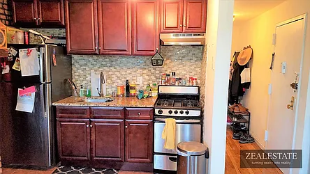 Rented by ZealEstate Group Inc