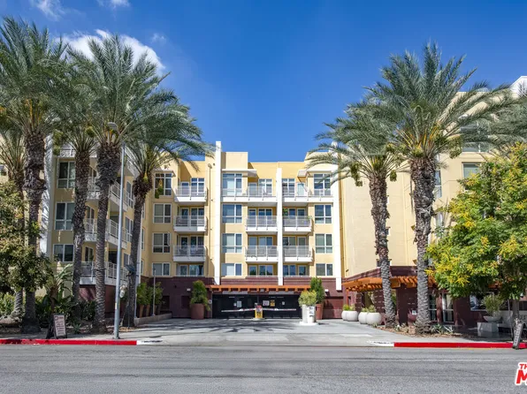 21301 Erwin St Unit 340, Woodland Hills, CA 91367