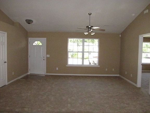 2nd image of 740 Cannonsburg Dr