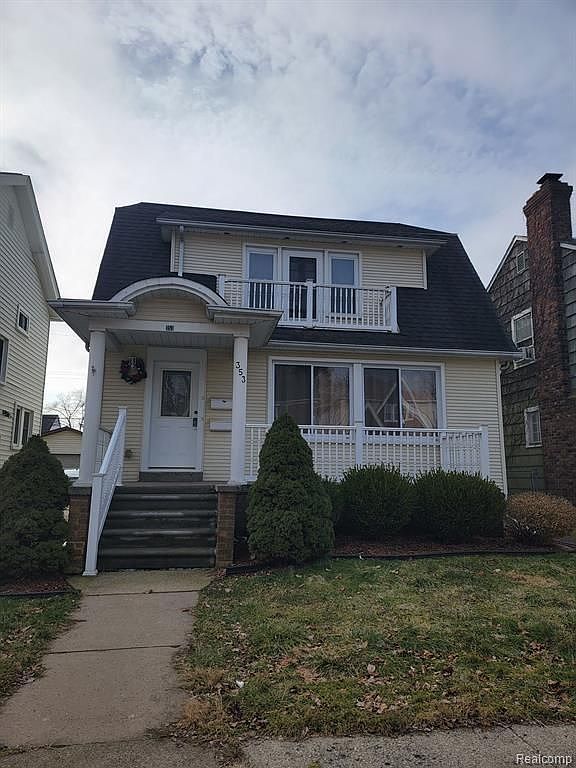 353 Kings Hwy APT 2, Wyandotte, MI 48192 Zillow