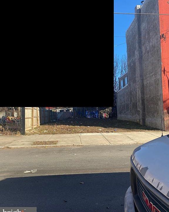 2nd image of 2313 N 19th St