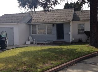 11100 Saragosa St, Whittier, CA 90606
