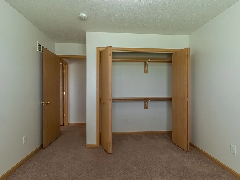 7229 Whitewater Ln — Photo 16