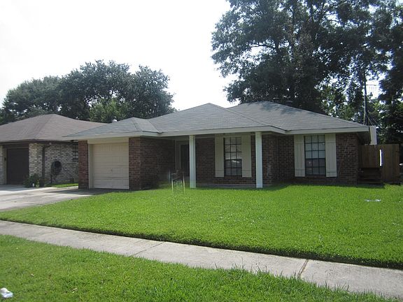 2nd image of 1900 Williamsburg Dr