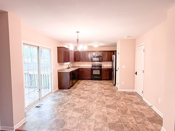 5th image of 1184 Morstead Dr