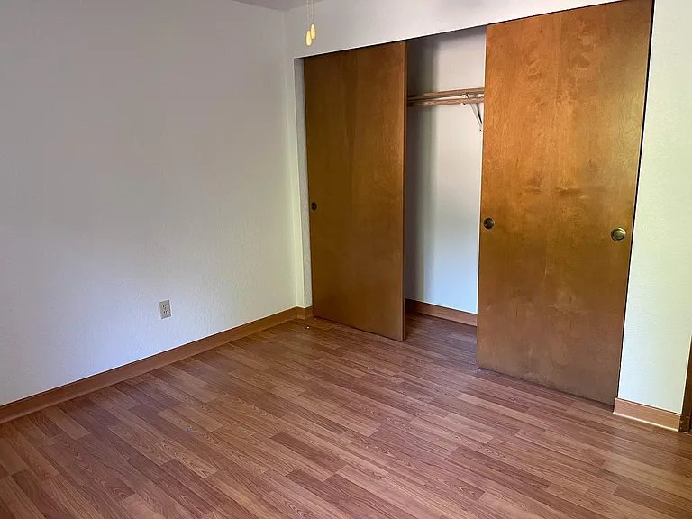 3137 Hampton Dr SW — Photo 14