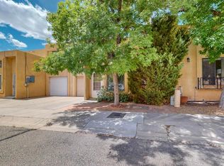 2805 Mirto St NE, Albuquerque, NM 87112