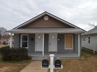 707 S Elm St, Statesville, NC 28677