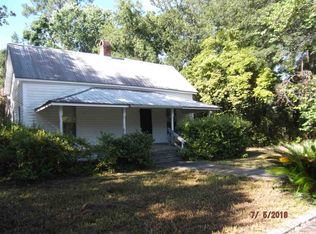 801 Bay St W, Perry, FL 32348