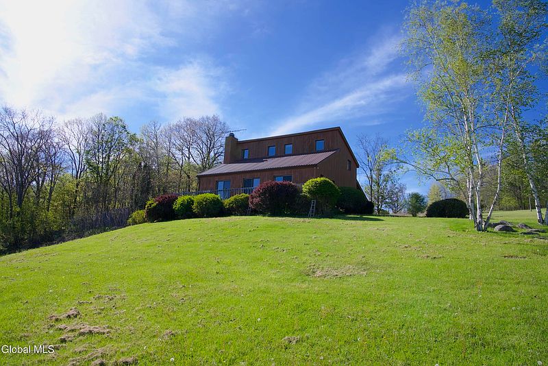 2nd image of 229 Sprakers Road