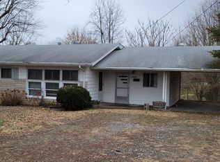 2216 Brent Dr, Madisonville, KY 42431