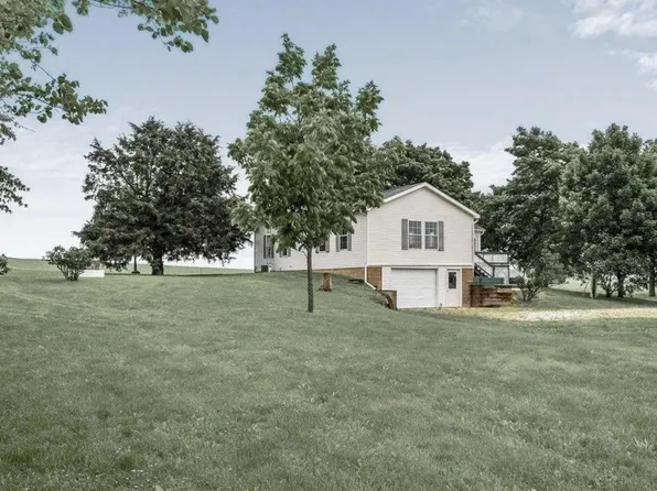 23101 E 26th Rd, Ohlman, IL 62076