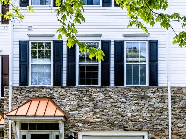6044 Blue Point Ct, Clarksville, MD 21029