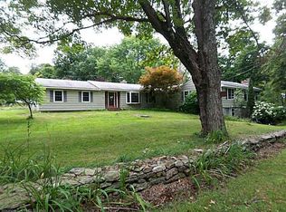 30 Dolldorf Rd, Kent, CT 06757