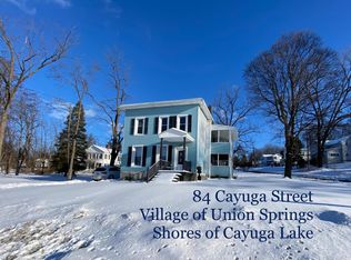 84 Cayuga St, Union Springs, NY 13160