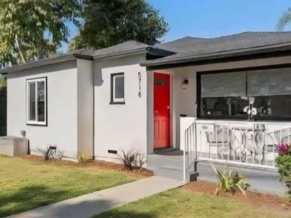 5718 Linden Ave, Long Beach, CA 90805
