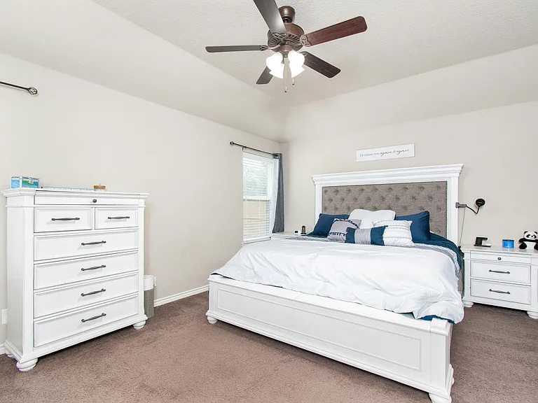 6506 Castle Gap Dr — Photo 17