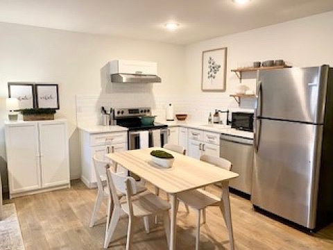 2nd image of 174 S Howard St #3