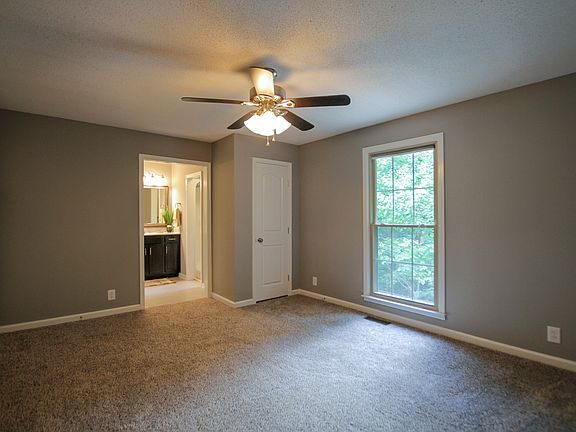 2nd image of 2875 Stacy Ln