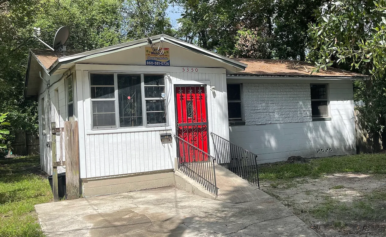 5350 Dodge Rd. — Photo 1