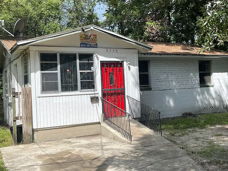 5350 Dodge Rd — Photo 1