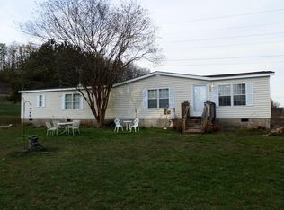488 Frontier Trl NW, Dalton, GA 30721