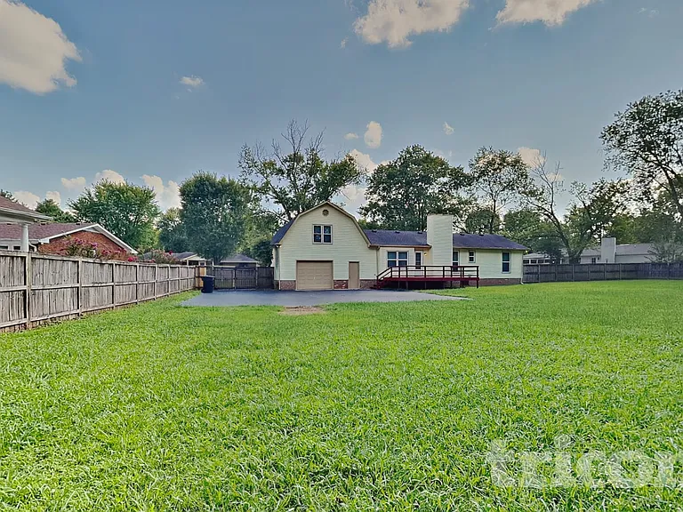 1706 Deerrun Rd — Photo 14