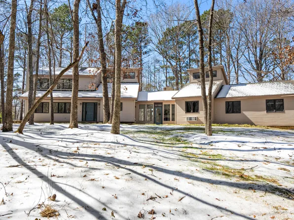 316 Russ Rd, Smithfield, NC 27577