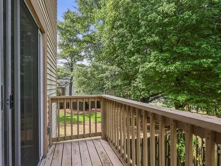 2117 Bucktrout Pl — Photo 11