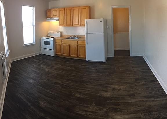 2nd image of 4524 N Bodine St Fl 2nd