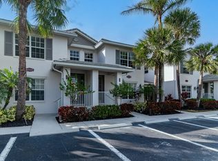 8335 Whisper Trace Way APT 205, Naples, FL 34114