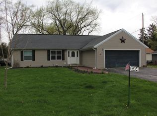 33304 Clarence St, Burlington, WI