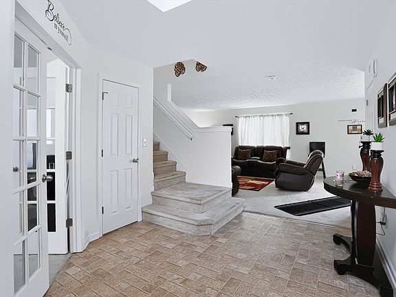 4th image of 8446 Templederry Dr
